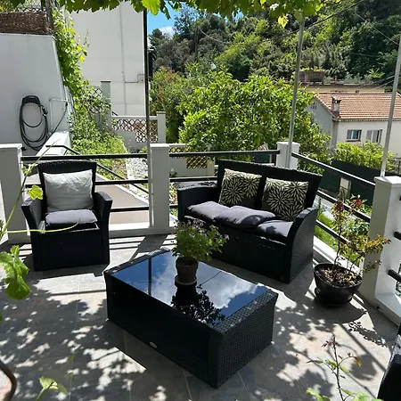 Climatise Avec Terrasse Dans Au Calme
